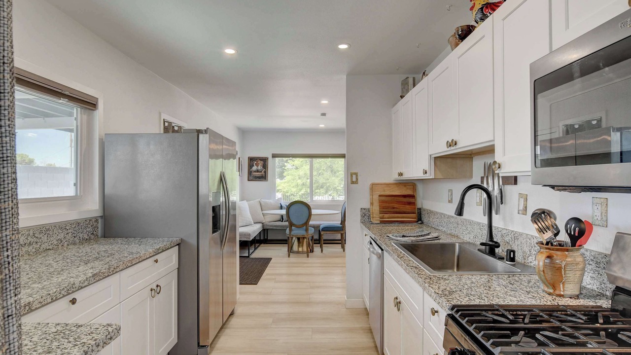 Photo of Kitchen in Townsite