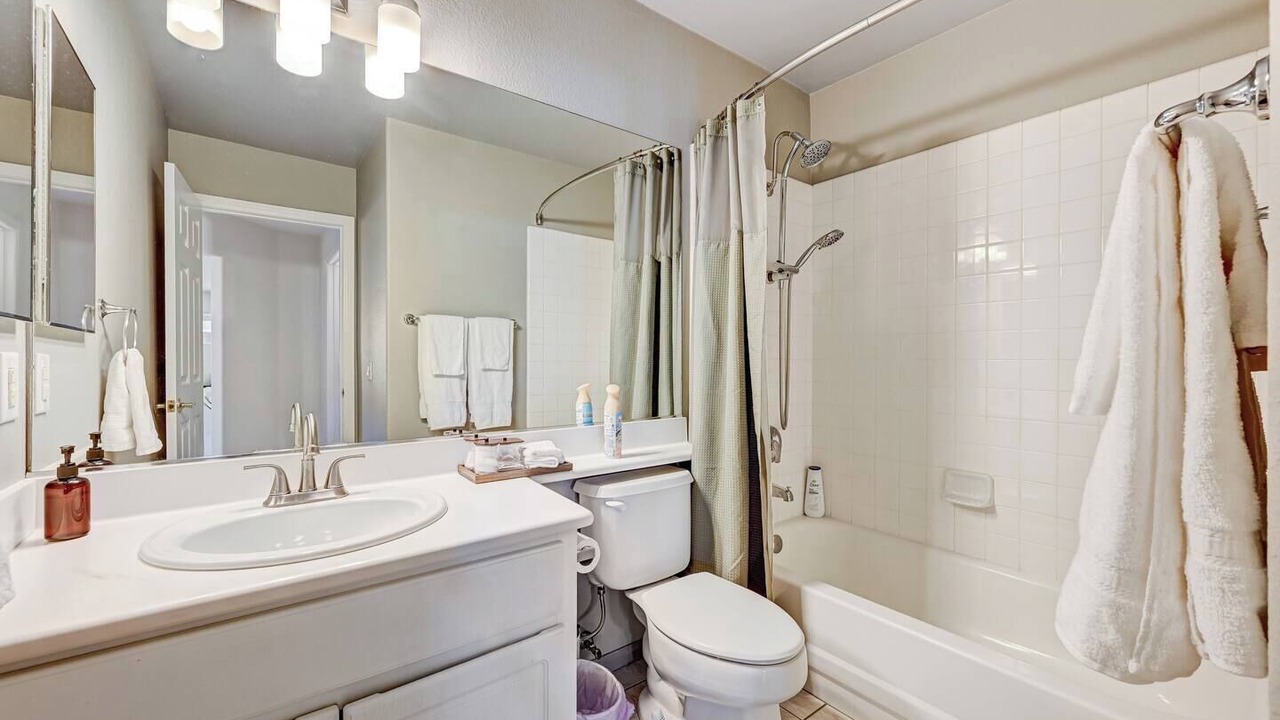 Photo of Bathroom in Silverado Ranch