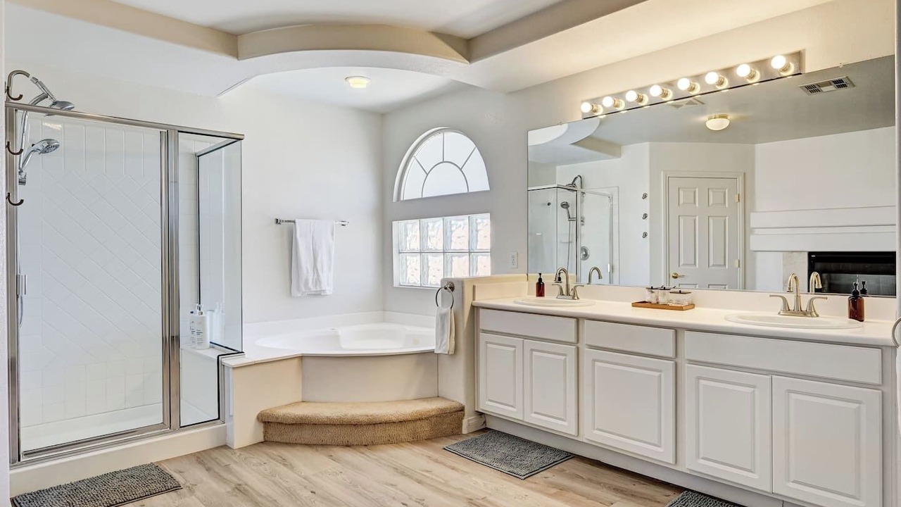Photo of Bathroom in Silverado Ranch