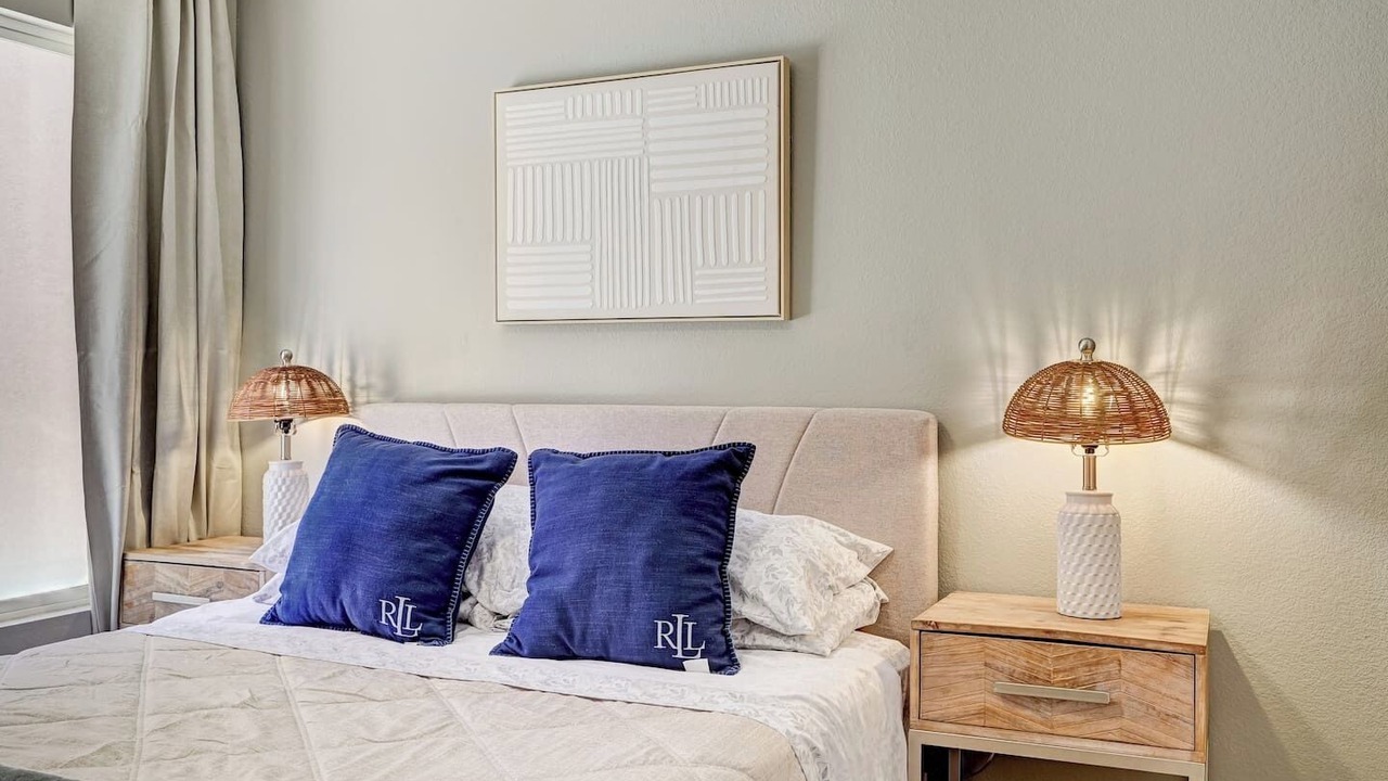 Photo of Bedroom in Silverado Ranch