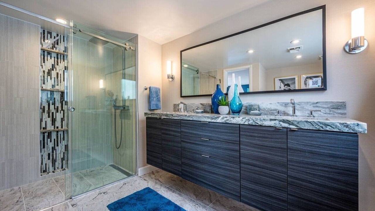 Photo of Bathroom in Indian Canyon