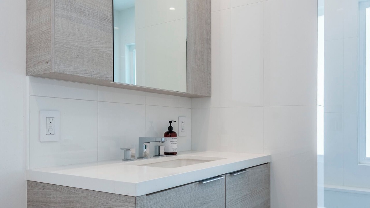 Photo of Bathroom in Melrose