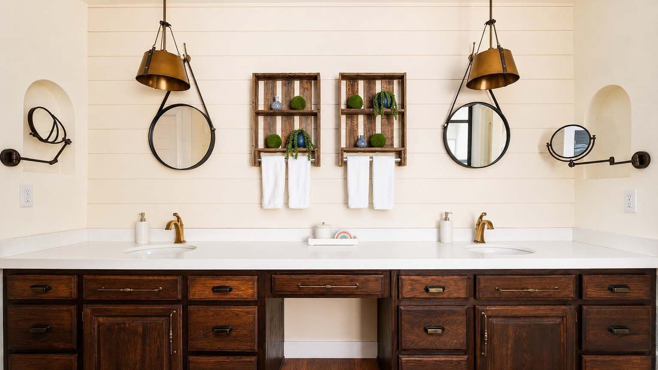 Photo of Bathroom in Yucca Valley