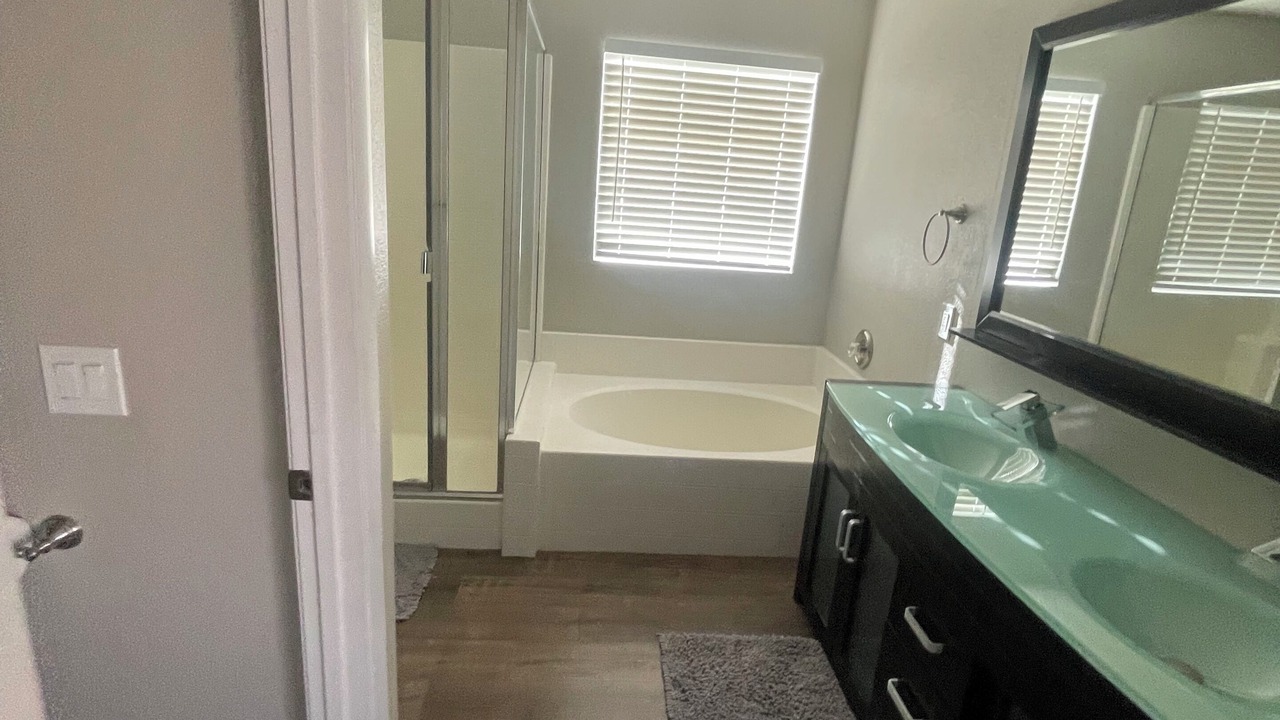 Photo of Bathroom in Enterprise