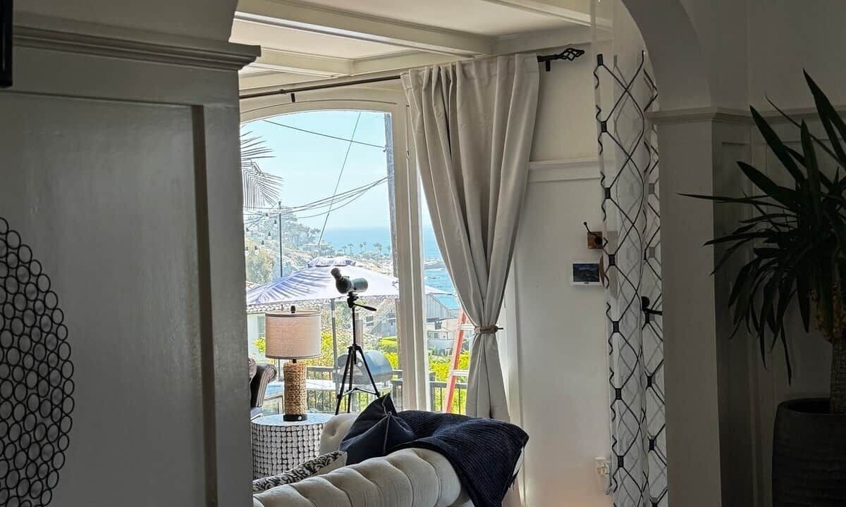 Photo of Livingroom in Country Club