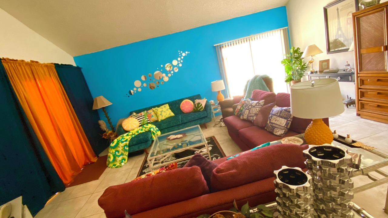 Photo of Livingroom in Magnesia Falls Cove