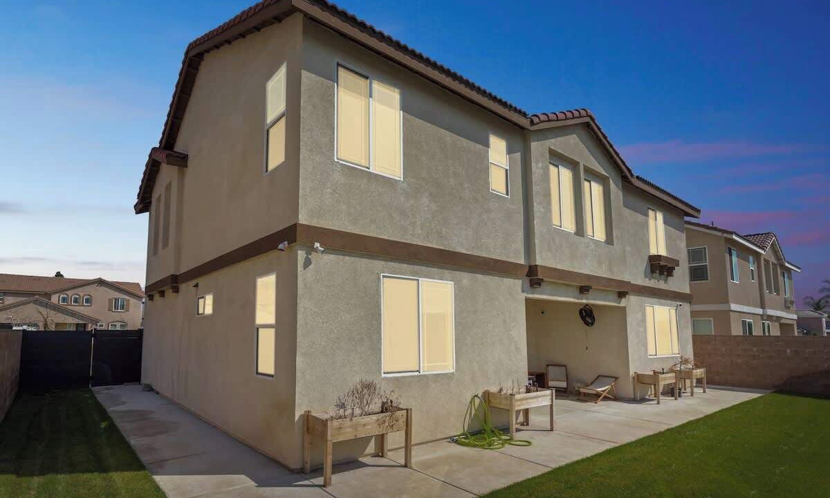 Photo of Outdoor in Fontana