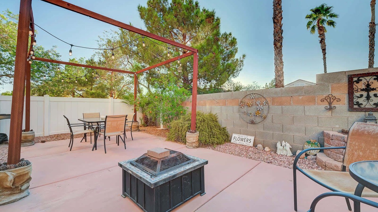 Photo of Outdoor in River Mountain