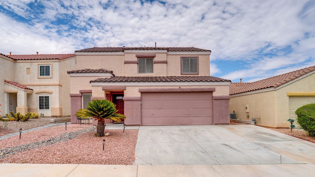 Photo of Outdoor in Centennial Hills