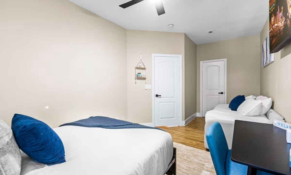 Photo of Bedroom in MacDonald Highlands