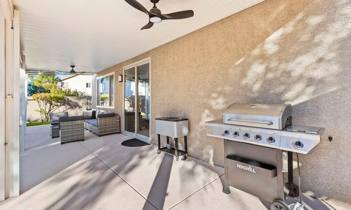 Photo of Patio Balcony in MacDonald Highlands