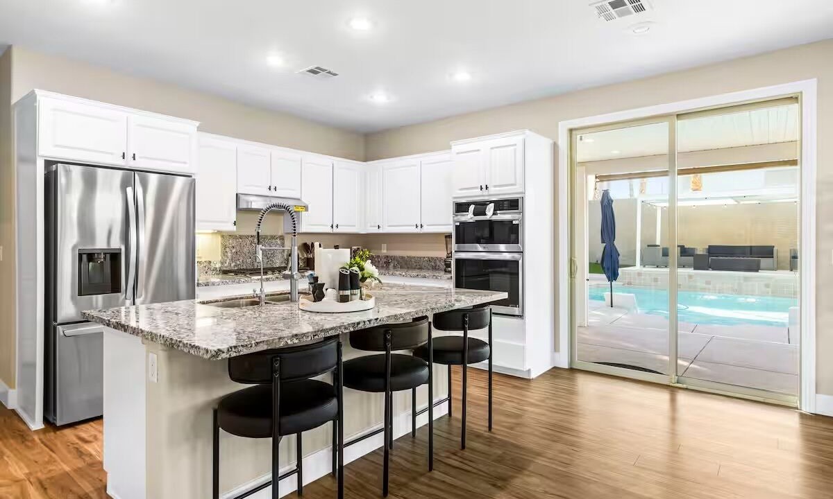 Photo of Kitchen in MacDonald Highlands