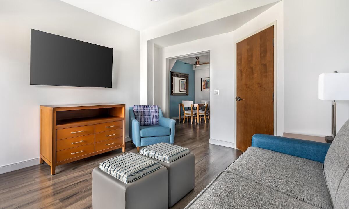 Photo of Bedroom in Enterprise