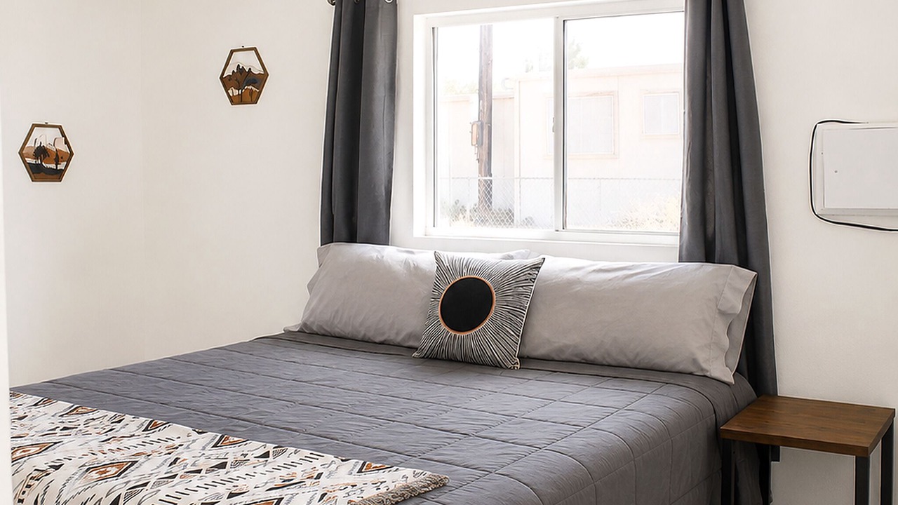 Photo of Bedroom in Topock