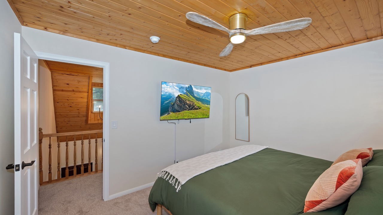 Photo of Bedroom in Eagle Mountain Estates