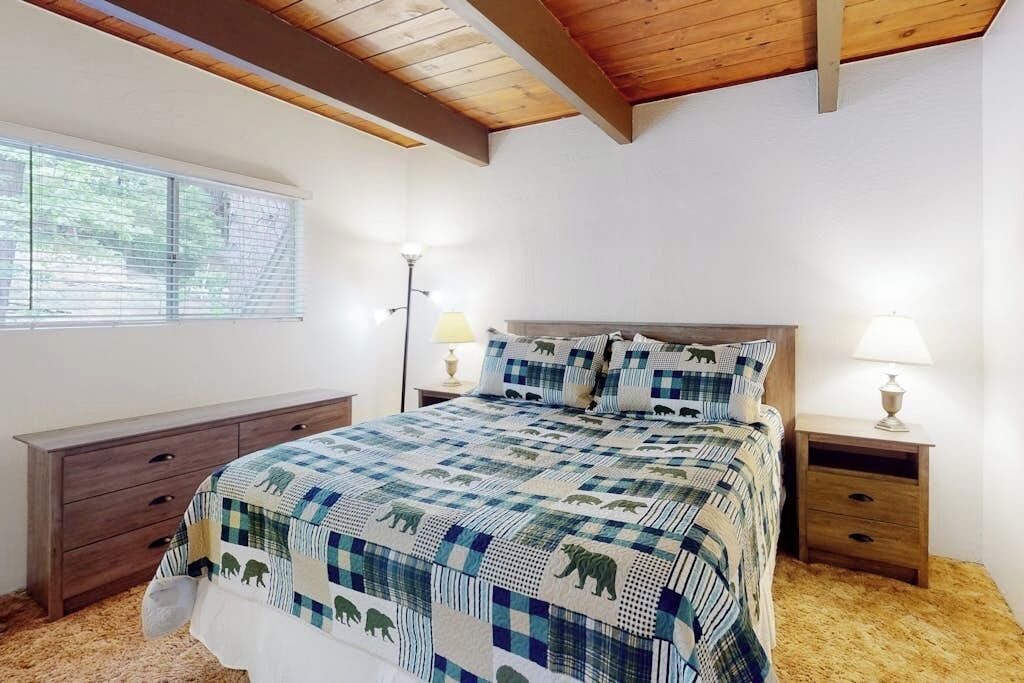 Photo of Bedroom in Blue Jay