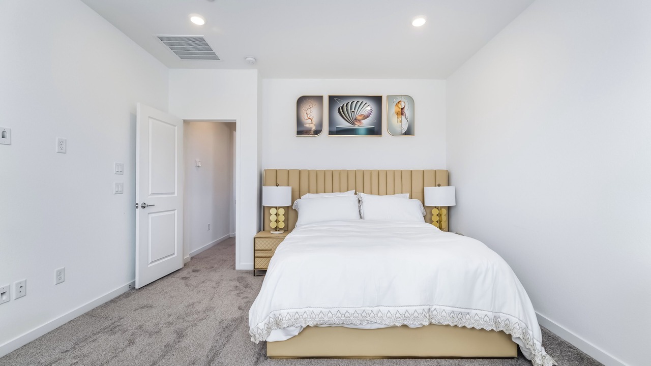 Photo of Bedroom in Lake Las Vegas