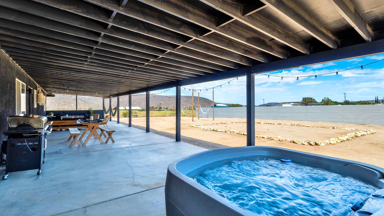 Photo of Patio Balcony in Pioneertown