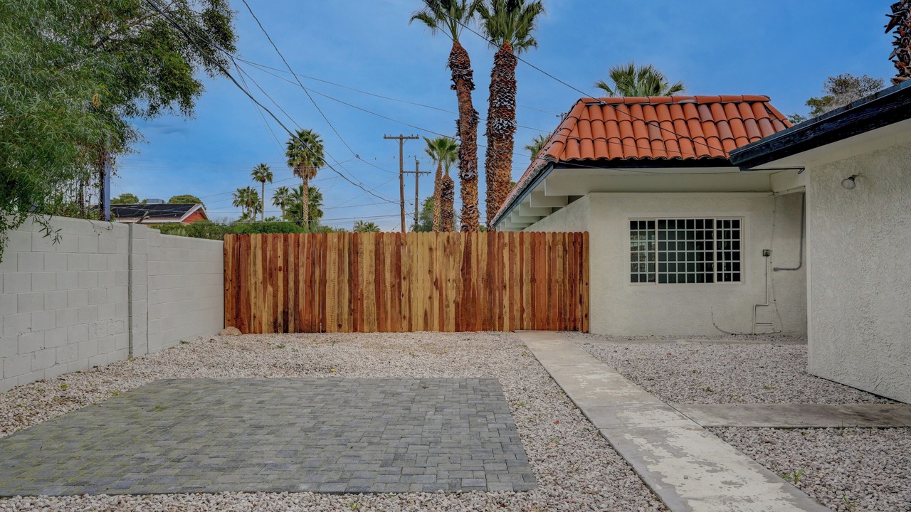 Photo of Outdoor in McNeil Estates
