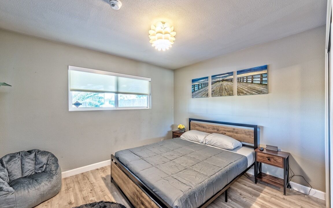 Photo of Bedroom in Rancho Oakey