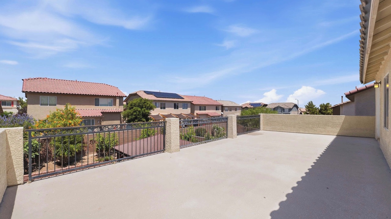 Photo of Patio Balcony in Rhodes Ranch