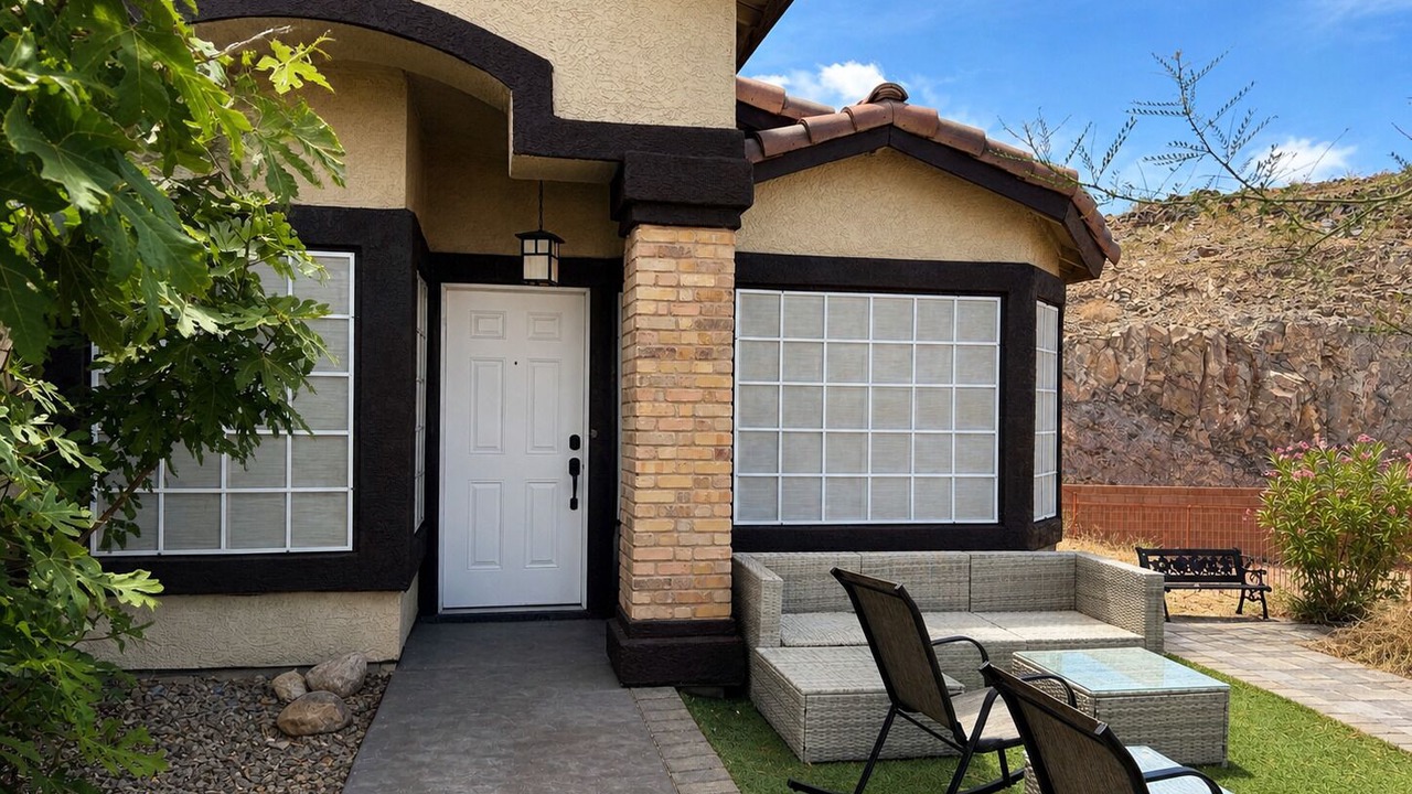 Photo of Outdoor in McCullough Hills