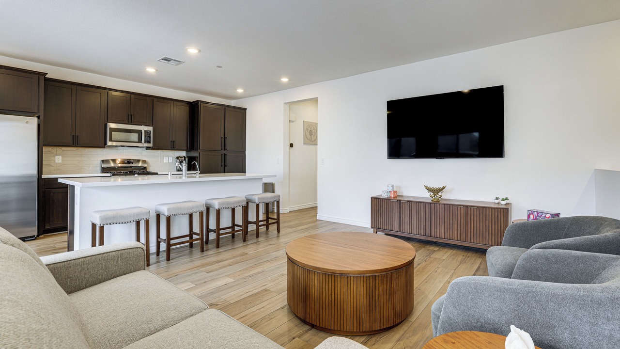 Photo of Bedroom in Mission Hills
