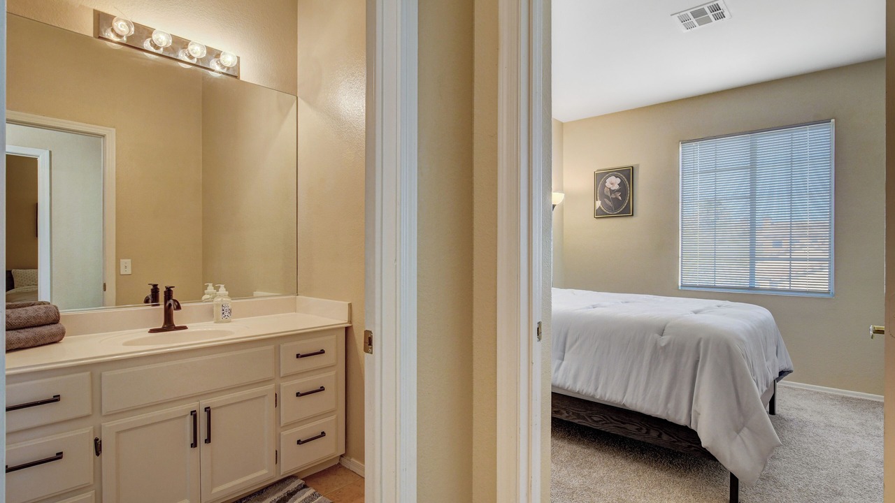 Photo of Bedroom in Sovana