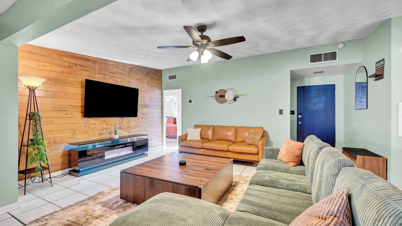 Photo of Livingroom in Downtown Las Vegas