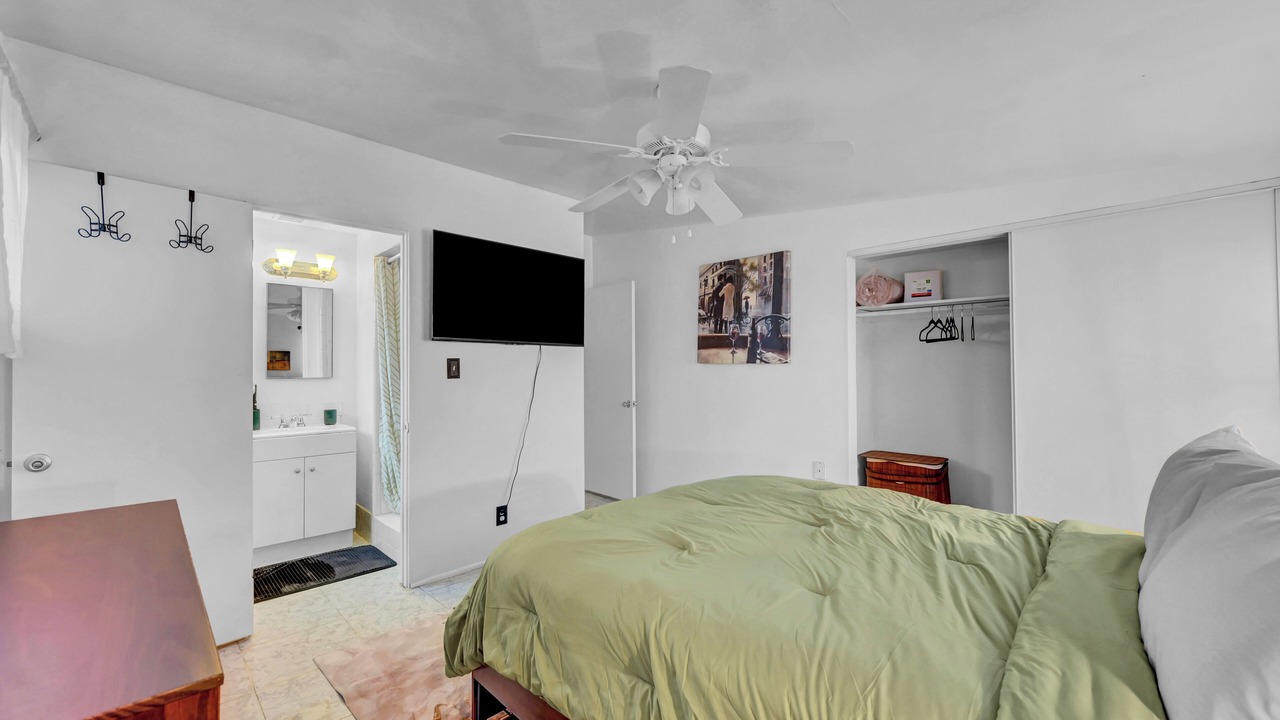 Photo of Bedroom in Downtown Las Vegas