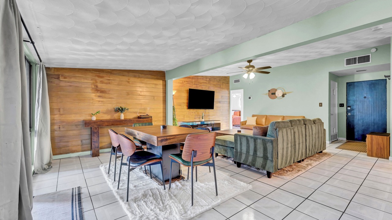 Photo of Livingroom in Downtown Las Vegas