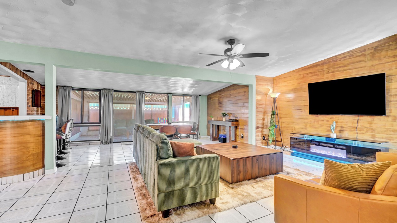 Photo of Livingroom in Downtown Las Vegas