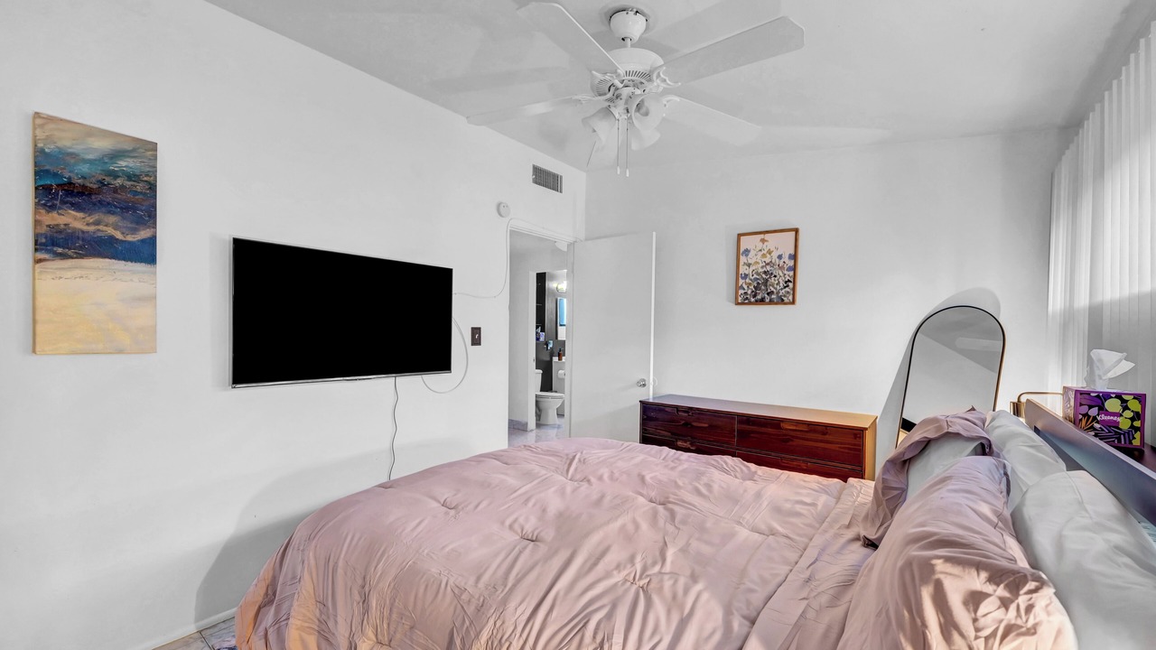 Photo of Bedroom in Downtown Las Vegas