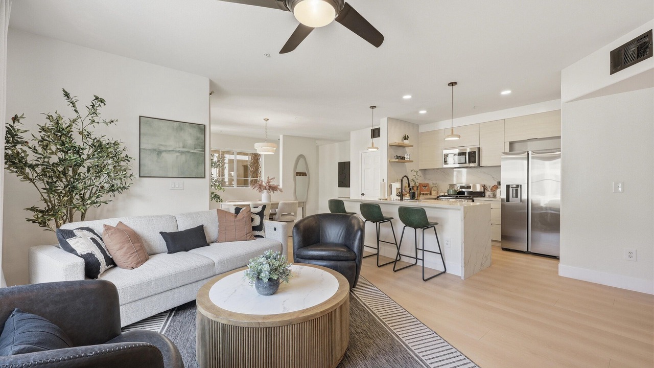 Photo of Livingroom in Rhodes Ranch
