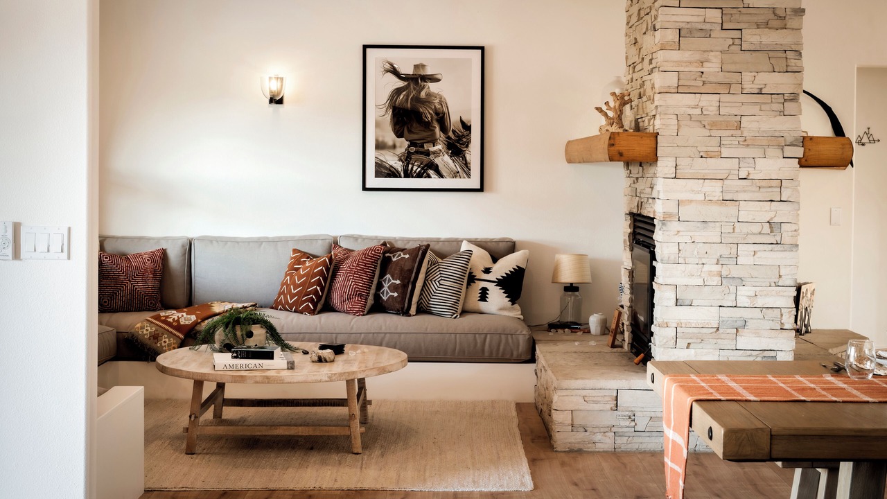 Photo of Livingroom in Pioneertown