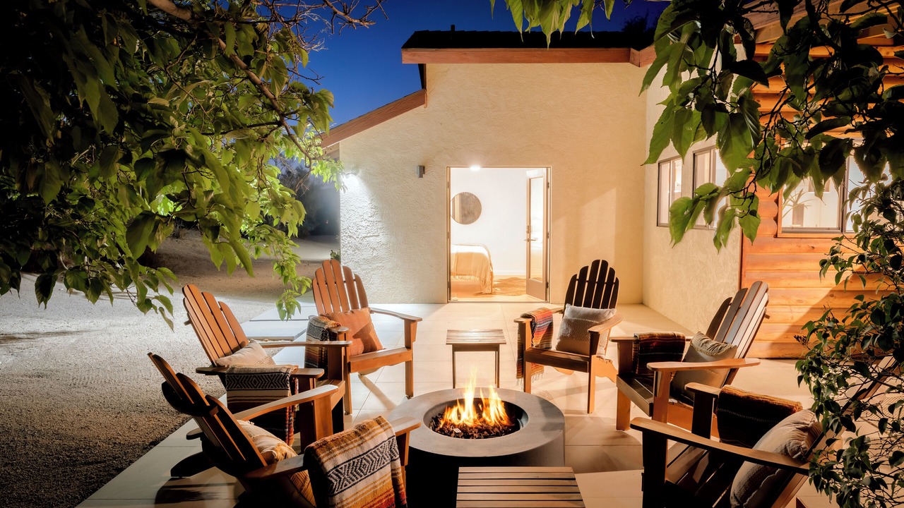 Photo of Patio Balcony in Pioneertown