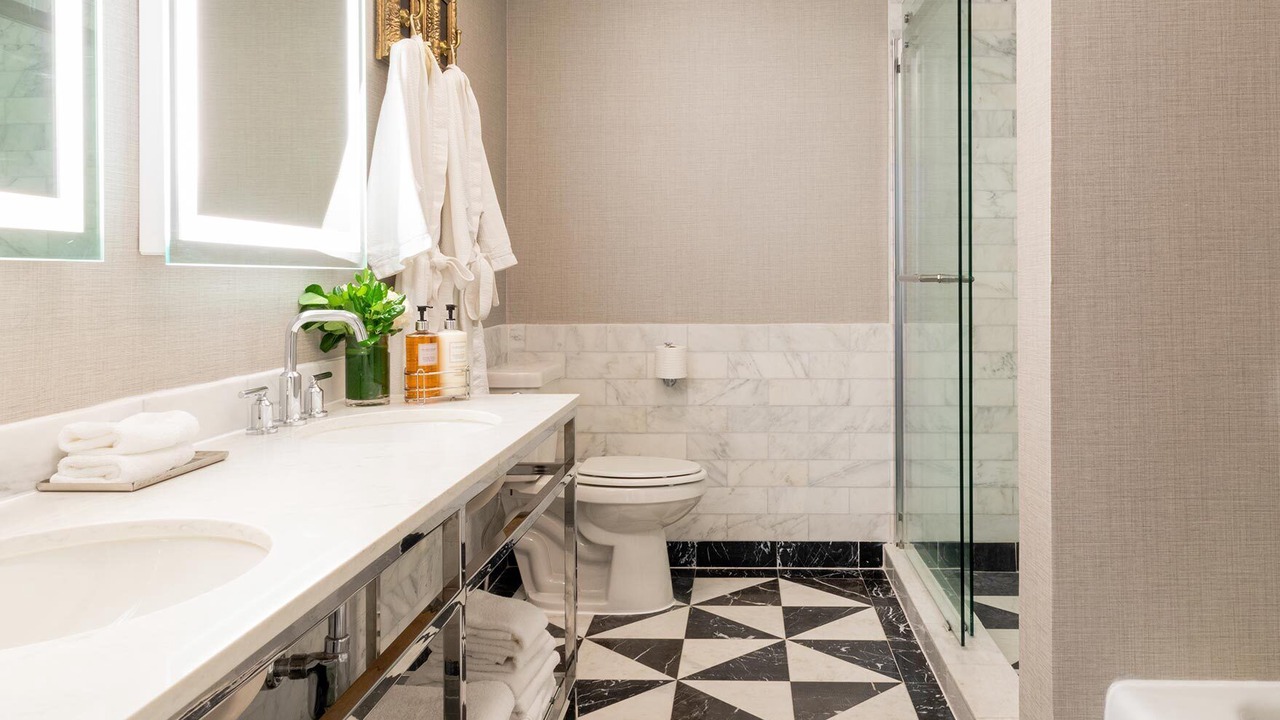 Photo of Bathroom in Norma Triangle