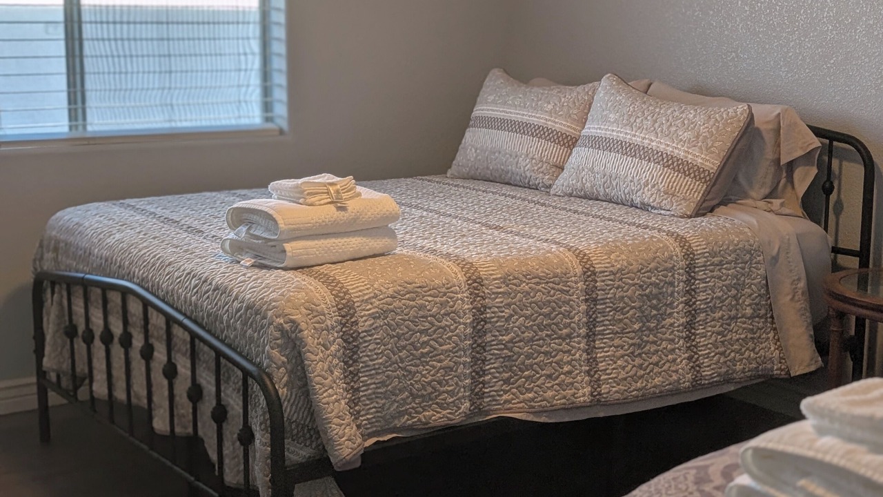 Photo of Bedroom in Fort Mohave