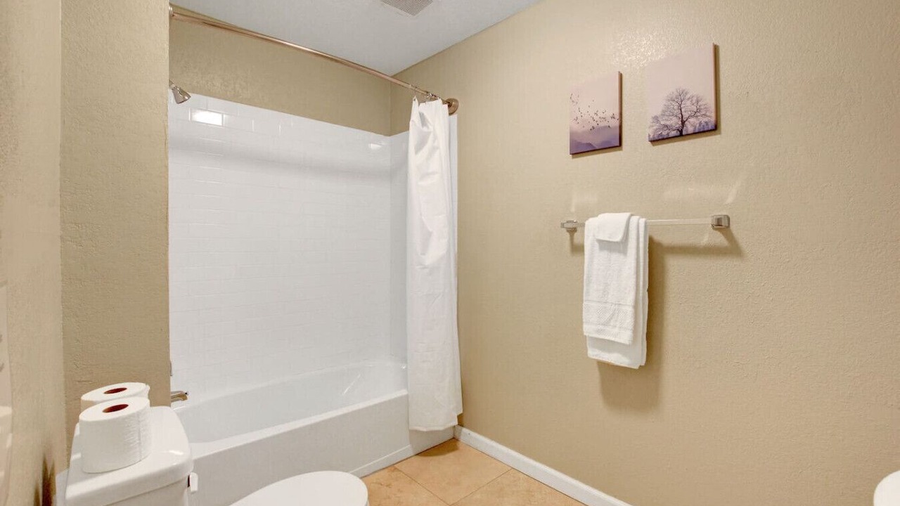 Photo of Bathroom in Sunrise Manor
