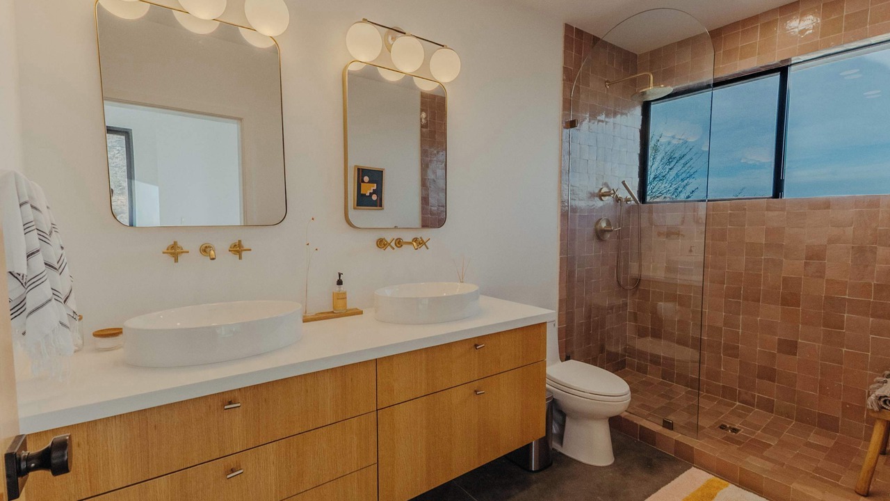 Photo of Bathroom in Joshua Tree Highlands
