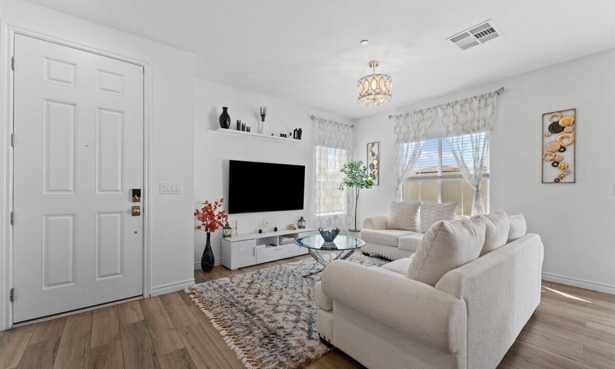 Photo of Livingroom in Calico Ridge