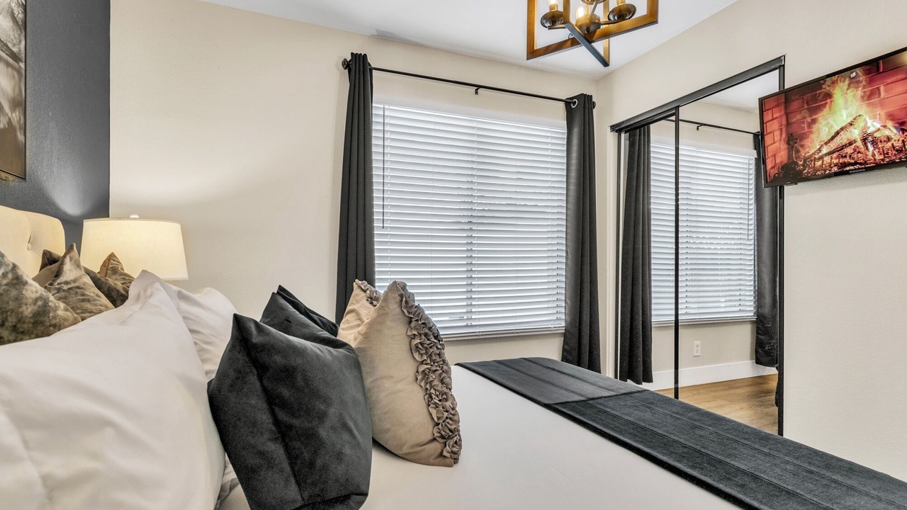 Photo of Bedroom in Spring Valley