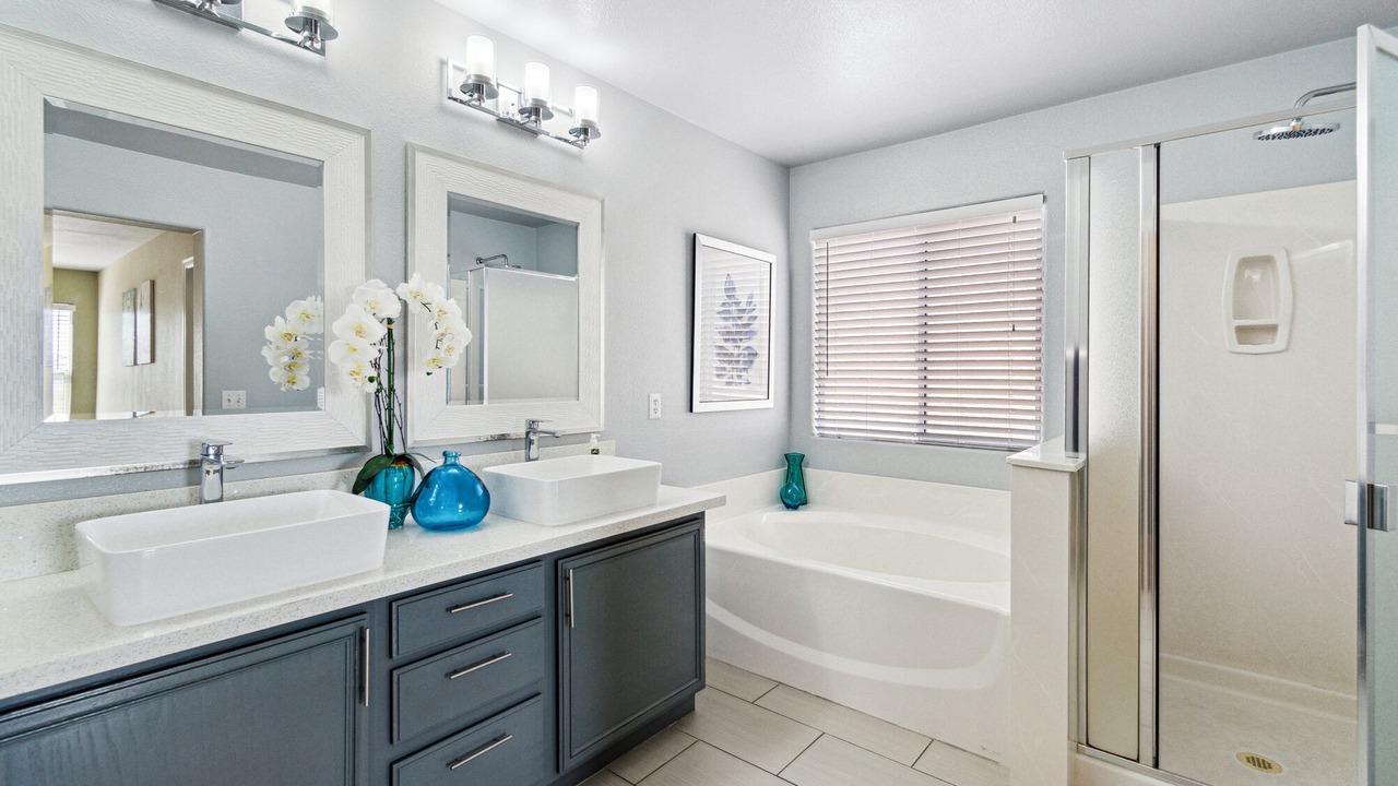 Photo of Bathroom in Enterprise