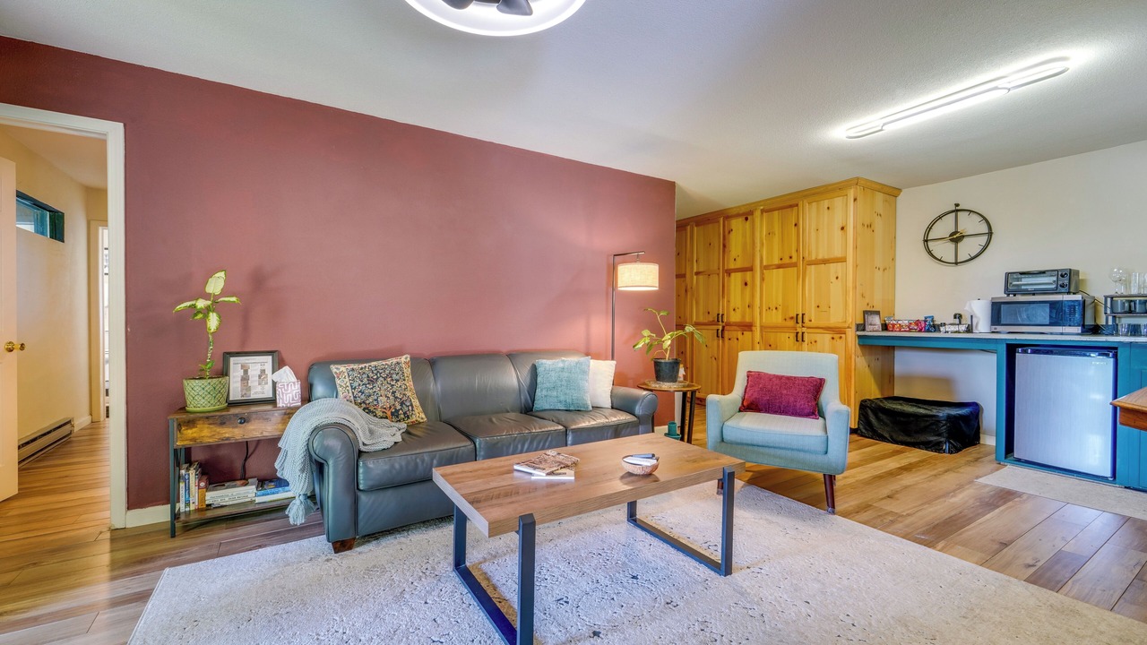 Photo of Livingroom in Nevada City