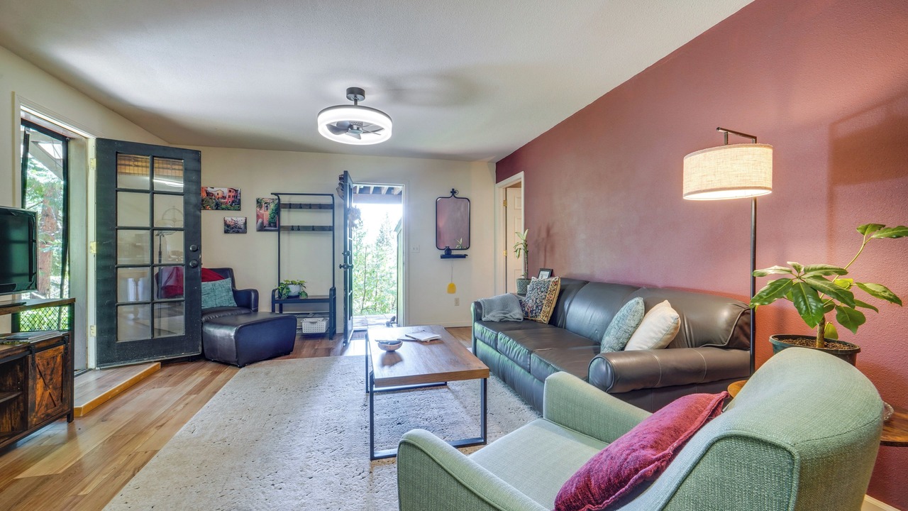 Photo of Bedroom in Nevada City