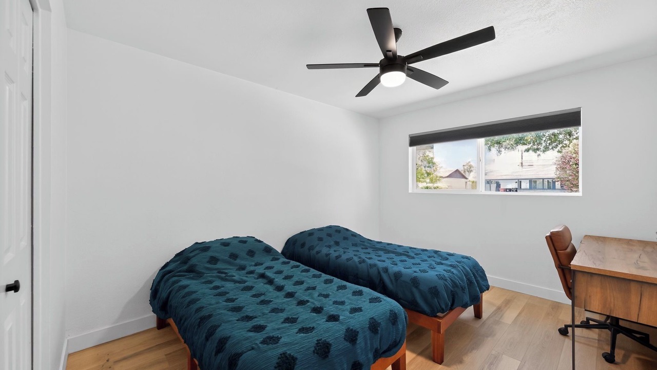 Photo of Bedroom in Papago Parkway