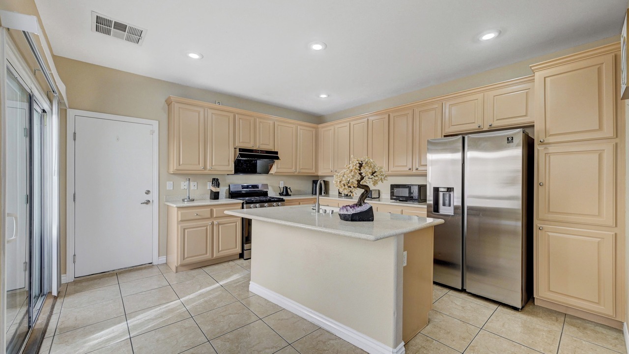 Photo of Kitchen in Summerlin West