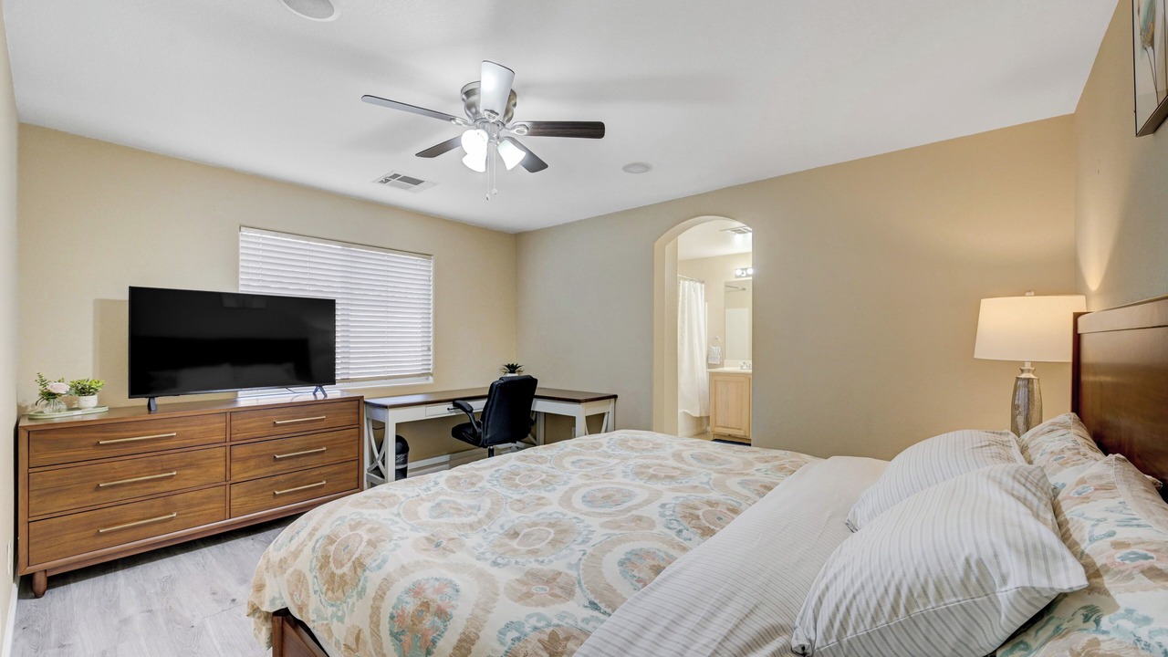 Photo of Bedroom in Summerlin West