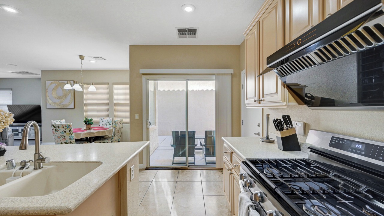 Photo of Kitchen in Summerlin West
