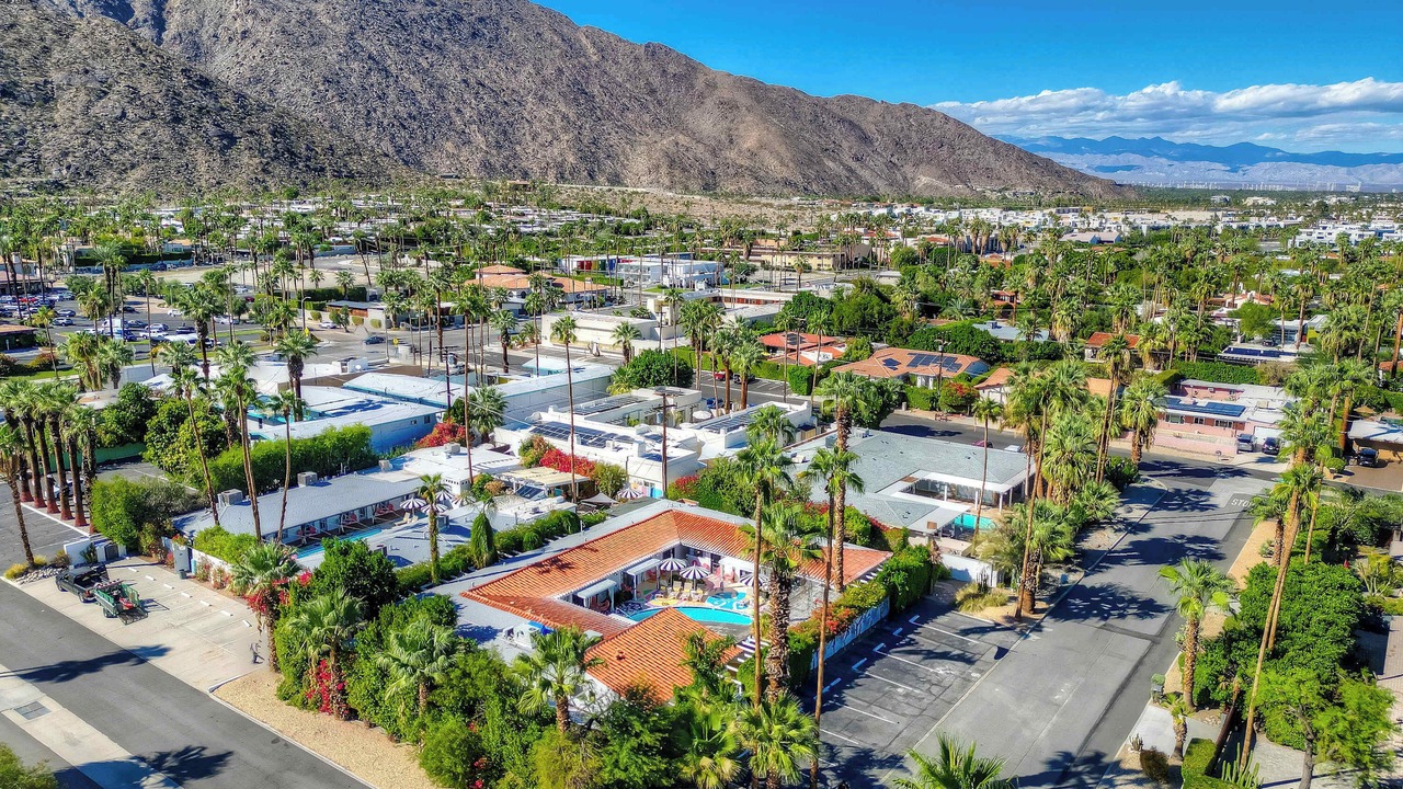 Photo of Outdoor in Tahquitz River Estates